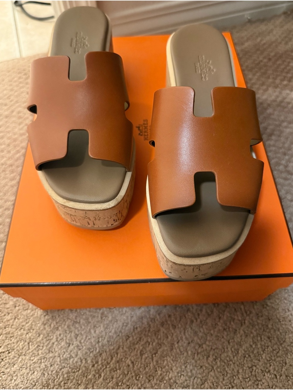 Hermès Tan Leather Eze 30 sandal - Picture 7 of 7